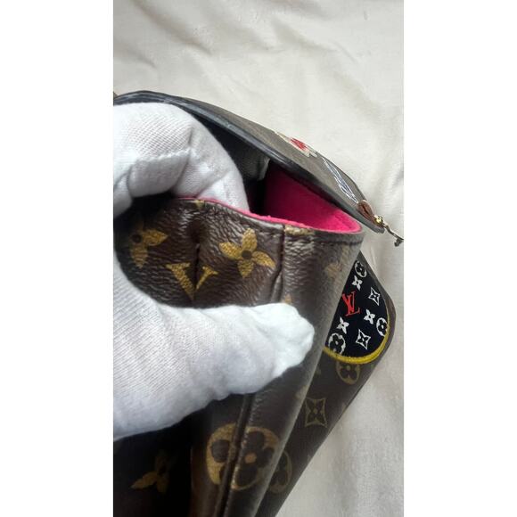 Louis Vuitton Monogram Patches Pochette Metis MM Shoulder Bag Limited Edition - Picture 11 of 16